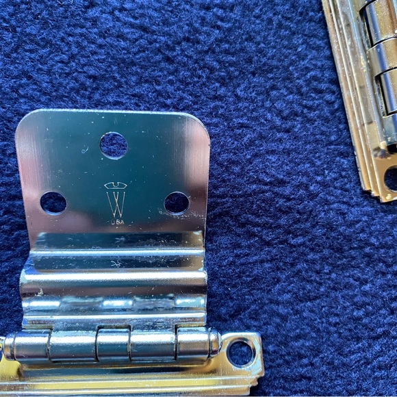 Washington Lot of 22 Stainless MCM Cabinet Door Hinges - Picture 3 of 5